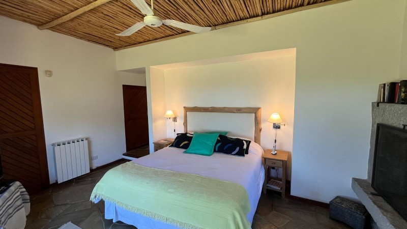 Increible casa en venta y alquiler en El Chorro a pasos del mar